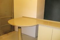 Барная столешница - стол из Plazastone Stella Lucida 8002